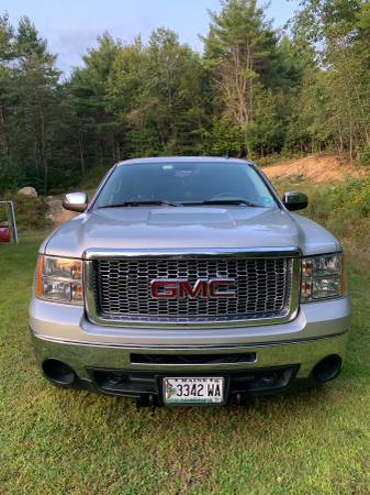 2011 GMC 1500 4x4 84k miles, plow and cap for sale in Casco, ME – photo 2