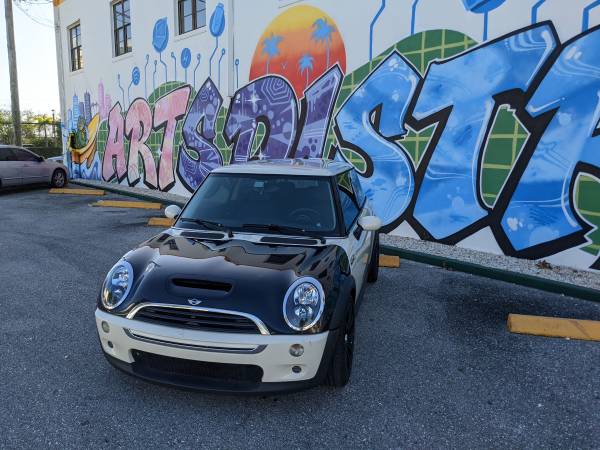 Mini Cooper S R53 - A lot of new parts and tires! - cars & trucks -... for sale in Boca Raton, FL – photo 4