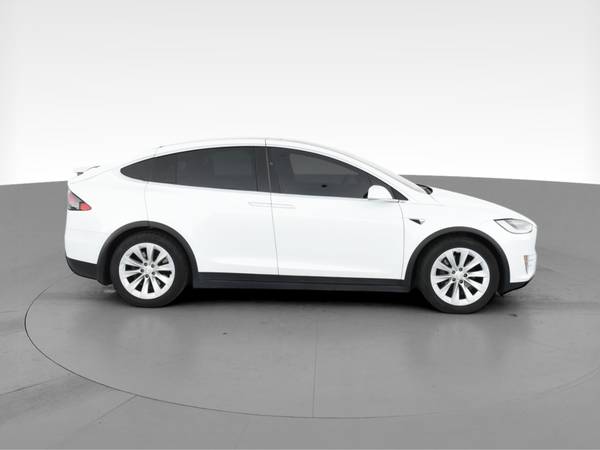 2017 Tesla Model X 75D Sport Utility 4D suv White - FINANCE ONLINE -... for sale in Washington, District Of Columbia – photo 13
