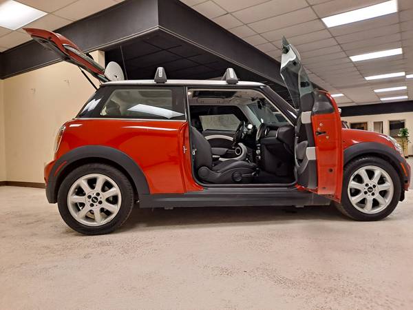 2009 MINI COOPER 90k MILES CLEAN! - - by for sale in Decatur, GA – photo 19