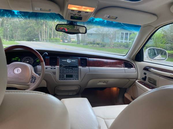 2003 Lincoln Town Car Cartier - cars & trucks - by owner - vehicle... for sale in Ocala, FL – photo 11