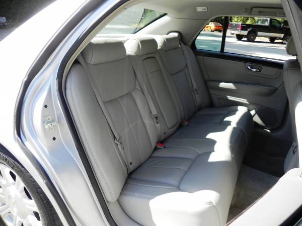 2010 CADILLAC DTS for sale in Granby, MA – photo 18