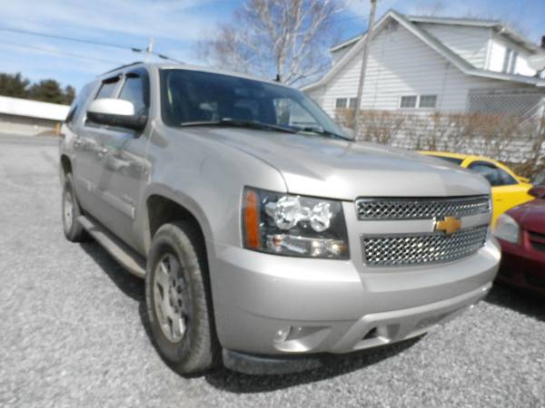 2007 Chevrolet Tahoe LT 3rd Row - - by dealer for sale in coalport, PA – photo 2