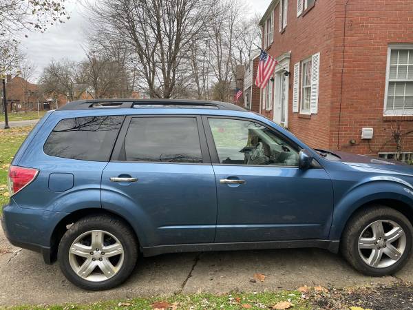 2009 SUBARU FORESTER AWD - cars & trucks - by owner - vehicle... for sale in Youngstown, OH – photo 3