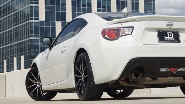 2015 Scion FR-S *(( 6 SPEED MANUAL FRS ))* Pearl White !! for sale in Austin, TX – photo 14