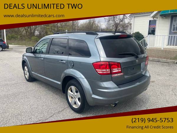 2010 Dodge Journey SXT - Heated Leather - Drives Amazing - cars & for sale in Merrillville, IL – photo 4