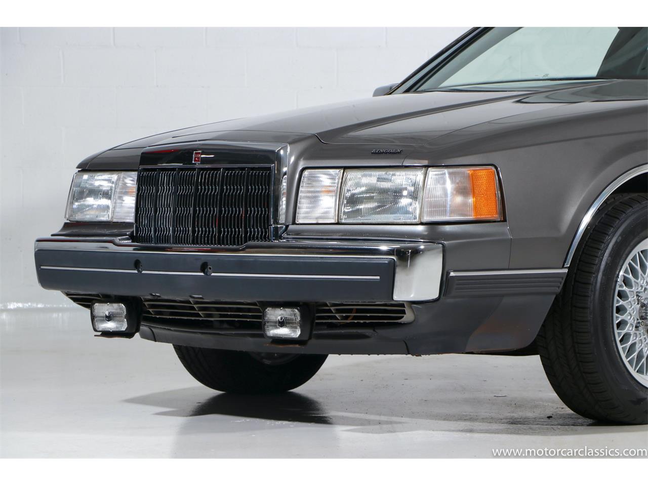 1989 Lincoln Mark VII for sale in Farmingdale, NY – photo 13