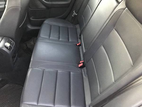 2010 Volkswagen Jetta, 2.5 very reliable, cold a.c., runs smooth -... for sale in Kyle, TX – photo 5