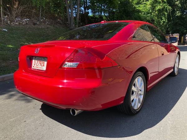 2007 Honda Accord EX-L V6 Coupe - New tires - Clean- Runs great!! for sale in East Hartford, CT – photo 5