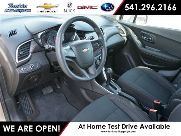 2018 Chevrolet Trax AWD All Wheel Drive Chevy LS SUV for sale in The Dalles, OR – photo 15