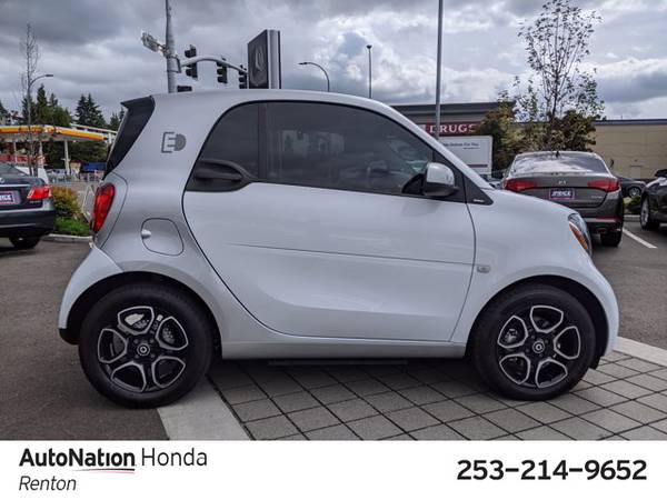 2018 Smart fortwo electric drive passion SKU:JK280089 Hatchback -... for sale in Renton, WA – photo 5