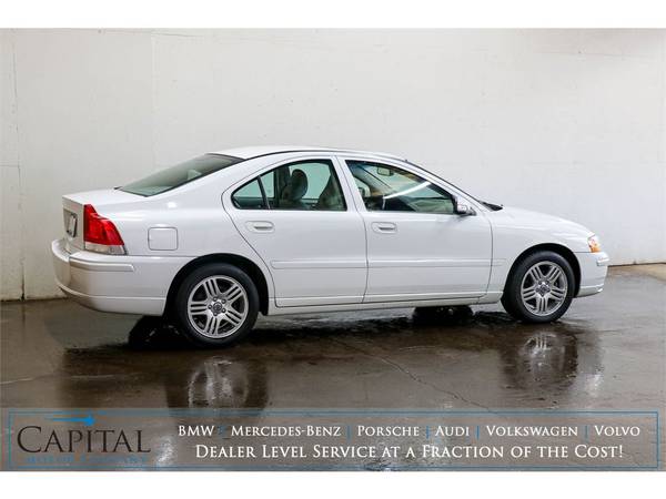 Gets 27MPG! Sporty '09 Volvo S60 Turbo w/Moonroof, Aux Audio - cars... for sale in Eau Claire, MI – photo 6