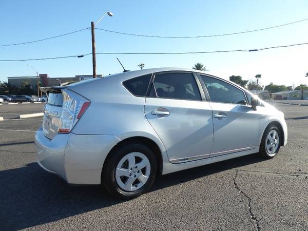 2011 TOYOTA PRIUS 5DR HB IV with Front seat-mounted side airbags -... for sale in Phoenix, AZ – photo 4