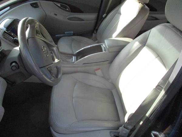 2011 Buick Lacrosse CXL - cars & trucks - by owner - vehicle... for sale in Chambersburg, PA – photo 11