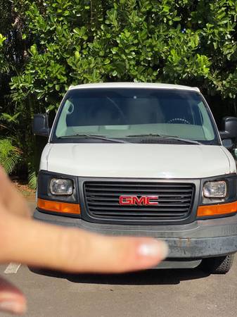 05 GMC Savana 2500 CAMPER Van for sale in Hanalei, HI – photo 8