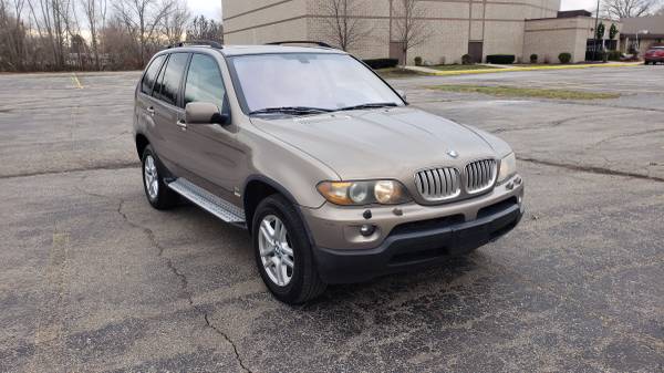 2005 BMW X5 3.0i All Wheel Drive NO ACCIDENTS - cars & trucks - by... for sale in Grand Blanc, MI – photo 3