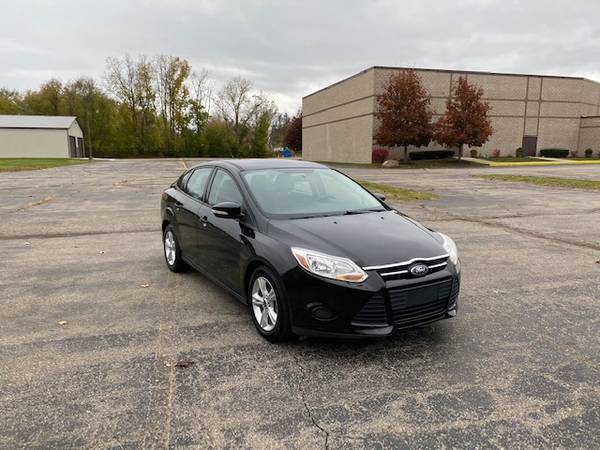 2013 Ford Focus SE ONE OWNER NO ACCIDENTS - cars & trucks - by... for sale in Grand Blanc, MI – photo 3