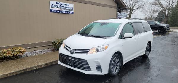 2019 Toyota Sienna LE AWD 7-Passenger (Natl) - - by for sale in Frankenmuth, MI – photo 2