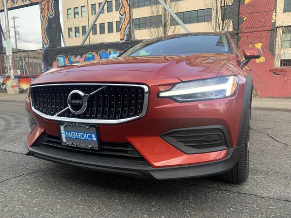 2020 Volvo V60 T5 Cross Country AWD for sale in Portland, OR – photo 3