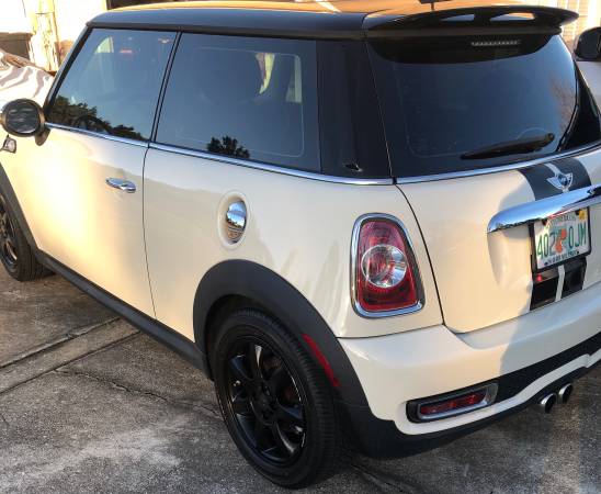 MINI Cooper S 2011, White, Very good condition - cars & trucks - by... for sale in High Springs, FL – photo 2