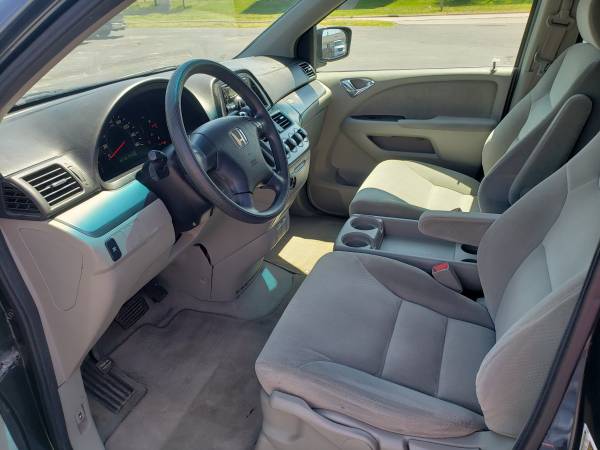 2006 Honda Odyssey - - by dealer - vehicle automotive for sale in Wood River, MO – photo 7