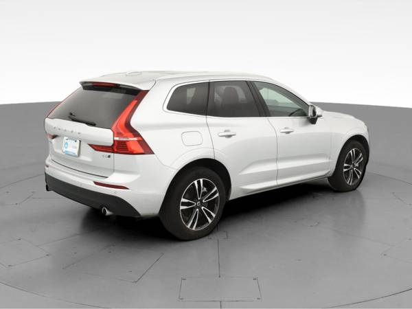 2020 Volvo XC60 T6 Momentum Sport Utility 4D suv Silver - FINANCE -... for sale in Washington, District Of Columbia – photo 11