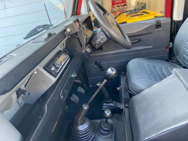 Land Rover defender for sale in Los Angeles, CA – photo 12