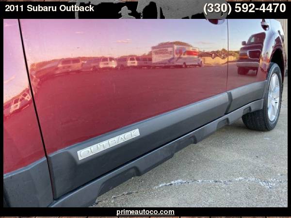 2011 Subaru Outback 2.5i Limited AWD Wagon - FREE WARRANTY! for sale in Uniontown, MI – photo 12