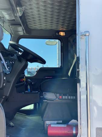 2012 kenworth T800 water truck - cars & trucks - by dealer - vehicle... for sale in YUMA, OR – photo 13