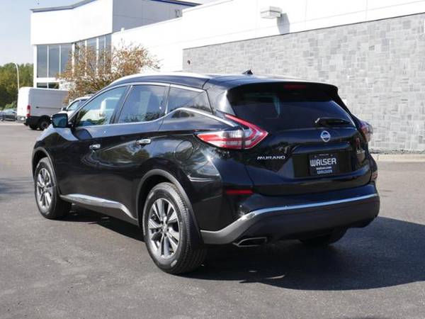 2015 Nissan Murano SL for sale in Walser Experienced Autos Burnsville, MN – photo 2