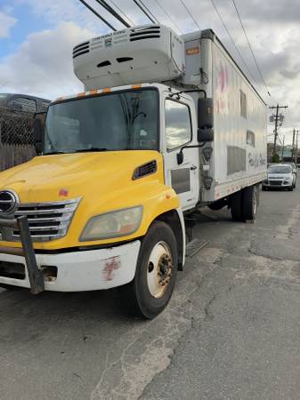 2008 hino 268 truck needs engine - cars & trucks - by owner -... for sale in Brightwaters, NY – photo 3
