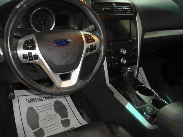 2011 FORD EXPLORER XLT - FINANCING AVAILABLE-Indoor Showroom! for sale in PARMA, OH – photo 9