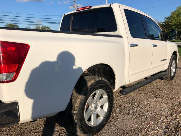 Clean Carfax! 2007 Nissan Titan! 4x4! Crew Cab! Nice! Loaded! for sale in Ortonville, MI – photo 11