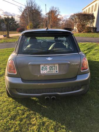 2008 Mini Cooper Sport - cars & trucks - by owner - vehicle... for sale in Pittsfield, NH – photo 3