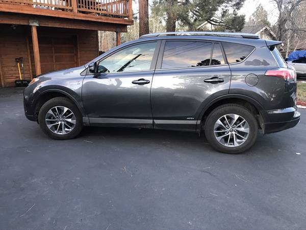 Toyota Rav4 XLE - cars & trucks - by owner - vehicle automotive sale for sale in Truckee, NV – photo 14