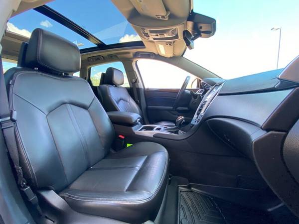 2013 Cadillac SRX Luxury: AWD Blk/Blk SUNROOF NAVI Back for sale in Madison, WI – photo 17