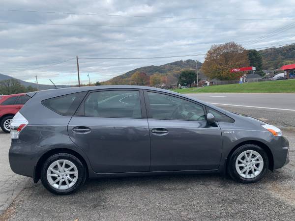 2012 Toyota Prius V*One Owner*Clean Title*Clean Carfax*120K - cars &... for sale in Vinton, VA – photo 4