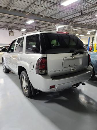 2008 CHEVROLET TRAILBLAZER $2000 DOWN PAYMENT NO CREDIT CHECKS!!! -... for sale in Brook Park, OH – photo 2