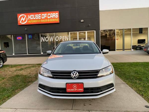 Look What Just Came In! A 2017 Volkswagen Jetta with only for sale in Meriden, CT – photo 3
