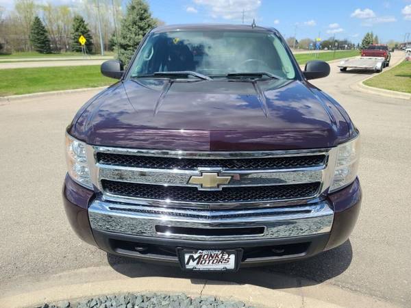 2009 Chevrolet Silverado 1500 LT 4x4 4dr Extended Cab LOW MILES for sale in Faribault, MN – photo 3