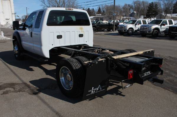 2012 FORD F-450 SUPER DUTY DUALLY V10 2WD CAB CHASSIS RUST FREE XCAB... for sale in WINDOM, ND – photo 2