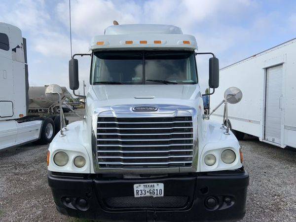 2010 FREIGHTLINER COLUMBIA TRK 100% APPROVAL! for sale in Weatherford, TX – photo 2