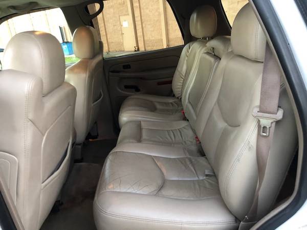 2006 Chevy Tahoe 3 row Leather seats - cars & trucks - by owner -... for sale in Casselberry, FL – photo 11