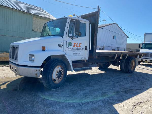 2001 Freightliner Flatbed FL70 - cars & trucks - by owner - vehicle... for sale in Ocean City, NJ – photo 2
