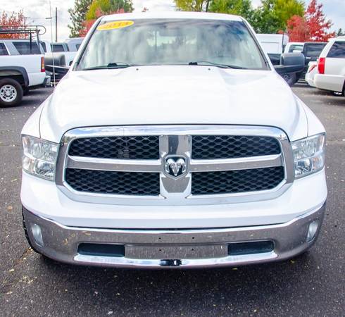 2013 Ram 1500 4x4 Truck Dodge 4WD Crew Cab 140.5 SLT Crew Cab for sale in Bend, OR – photo 11