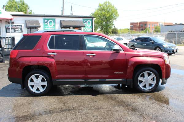 Sunroof 2010 GMC Terrain AWD SLT-2 Leather - - by for sale in Louisville, KY – photo 21