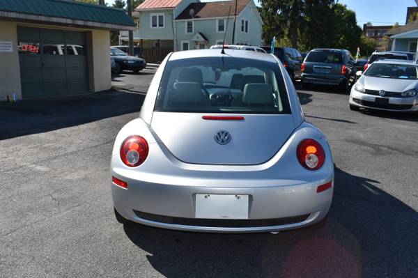 2007 Volkswagen New Beetle 2.5L for sale in Mount Joy, PA – photo 3