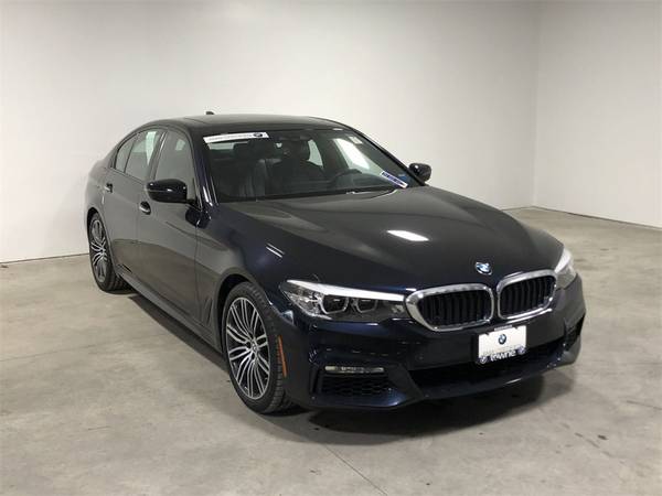 2018 BMW 5 Series 530i xDrive - - by dealer - vehicle for sale in Buffalo, NY – photo 11