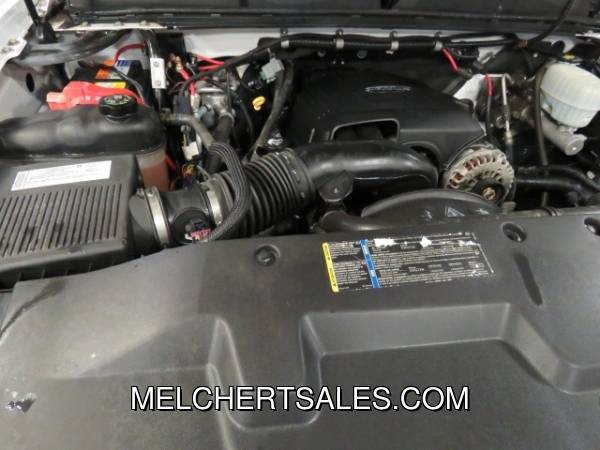 2007.5 CHEVROLET 2500HD REG CAB LT GAS 6.0L 8FT WESTERN 34K MILES... for sale in Neenah, WI – photo 17