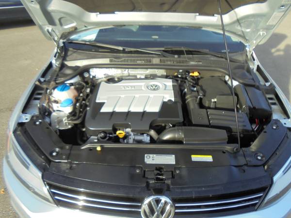 2014 Volkswagen Jetta 2.0L TDI 4D,36k, Clean Carfax/Title, Must See! for sale in Santa Rosa, CA – photo 17